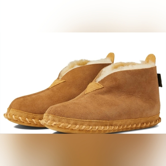 L.L.Bean Wicked Good Sheepskin Shearling Full Coverage Slippers Booties 7 - Picture 1 of 8
